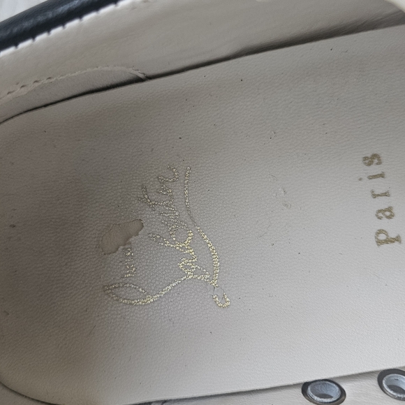 Christian Louboutin Black and White Sneakers with Glossy Finish - Picture 8 of 16